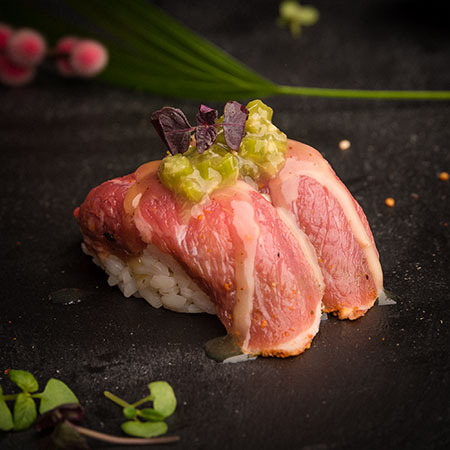 Produktbild Flamed Trüffel Beef Nigiri